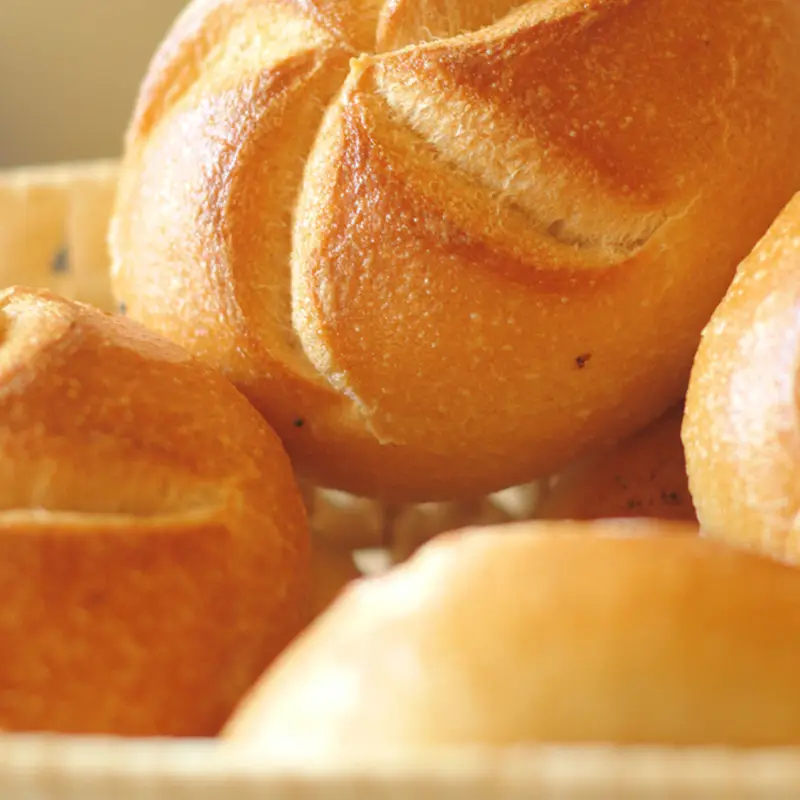 frische Brötchen, direkt vom Bäcker auf dem Campingplatz Waischenfeld